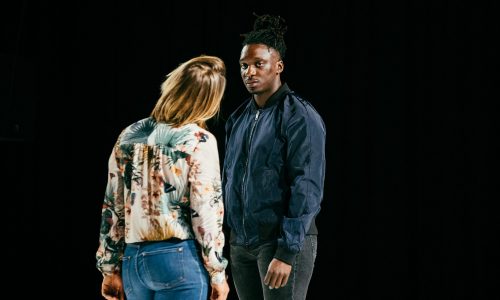 La Fierté, d'où vient cet enfant qui parle ?